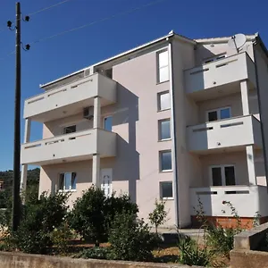 Zarkovic Apartament Trogir